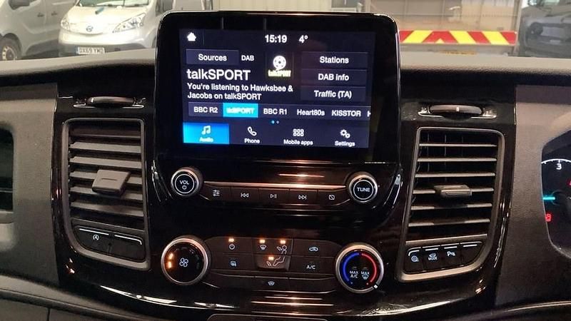 Used Ford Transit Custom 130 HP (95 kW) 2023 Black Estate