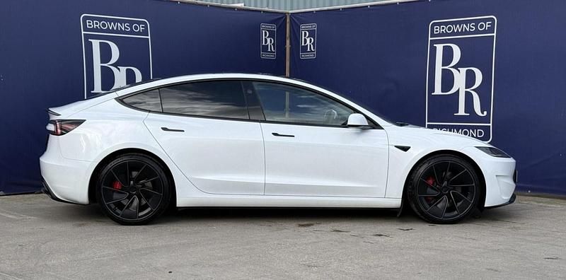 Used Tesla Model 3 Performance 338 kW (460 HP) 2024 White Sedan