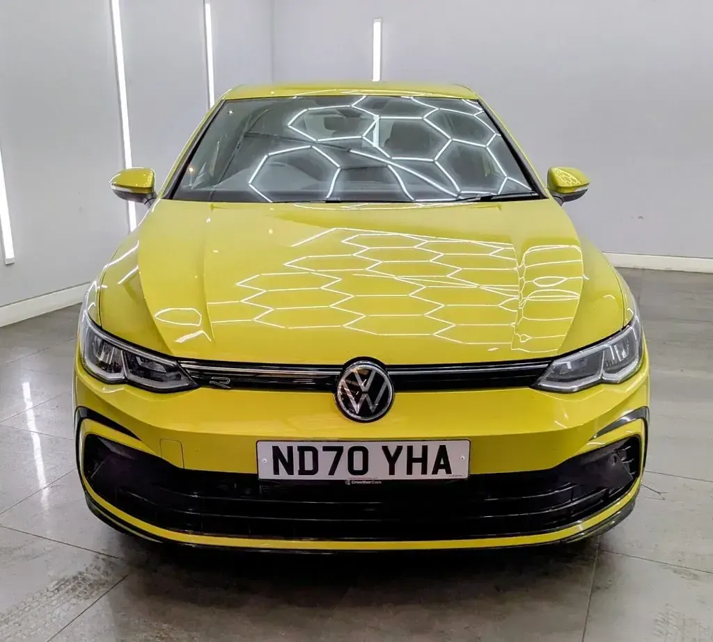 Used VW Golf VII R-line 150 HP (110 kW) 2021 Yellow Hatchback