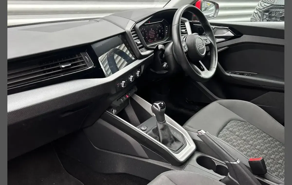Used Audi A1 Sport 94 HP (69 kW) 2023 Red SUV