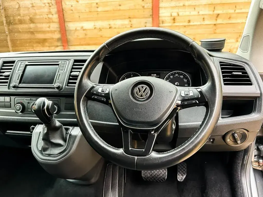 Used VW Transporter 2018 Grey Van