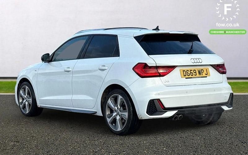 Used Audi A1 Sportback Competition 200 HP (147 kW) 2019 White Hatchback