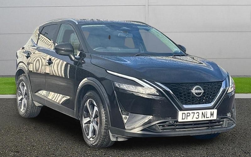 Used Nissan Qashqai N-Connecta 140 HP (102 kW) 2023 Black SUV