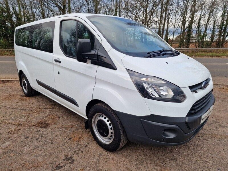 White Used 2015 Ford Transit Custom Estate | £11,995 (Super price) - Image 1/4