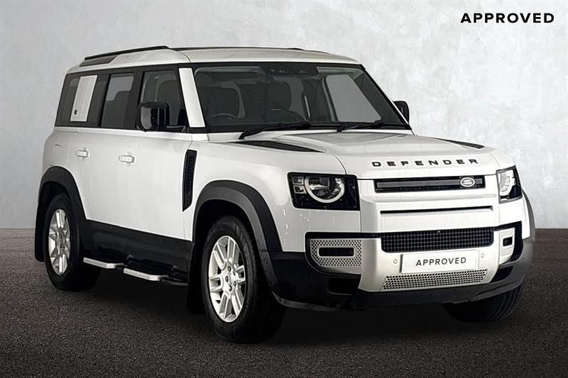 White Used 2022 Land Rover Defender S Estate | £50,580 (Good price) - Image 1/4