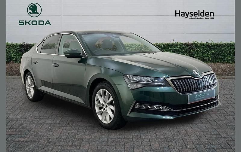 Green Used 2020 Skoda Superb SE Technology Hatchback | £13,499 (Fair price) - Image 1/4