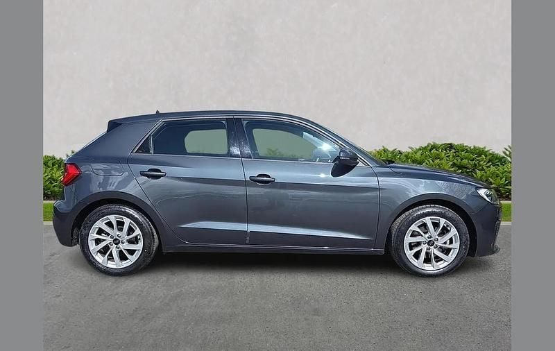 Gebraucht Audi A1 Sport 108 PS (79 kW) 2023 Other SUV
