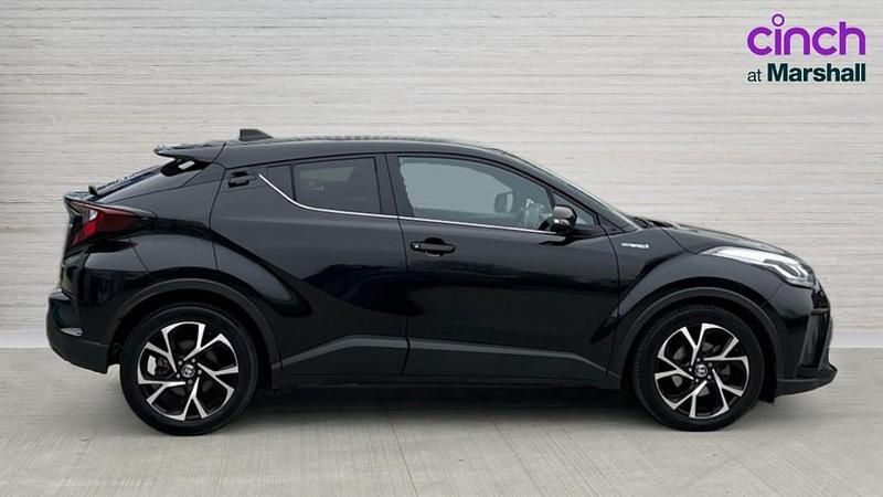 Used Toyota C-HR Design 122 HP (89 kW) 2020 Black SUV