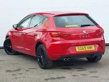 Used Seat Leon XCELLENCE Lux 150 HP (110 kW) 2019 Red Hatchback