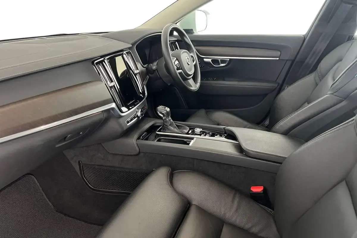 Usado Volvo V90 Plus 235 CV (172 kW) 2020 Blanco Familiar