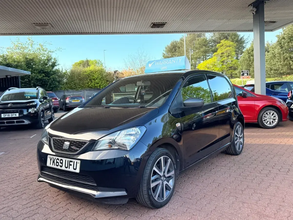 Usado Seat Mii FR-Line 75 CV (55 kW) 2019 Negro Utilitario