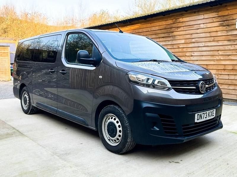 Used Vauxhall Vivaro 100 kW (136 HP) 2023 Grey MPV