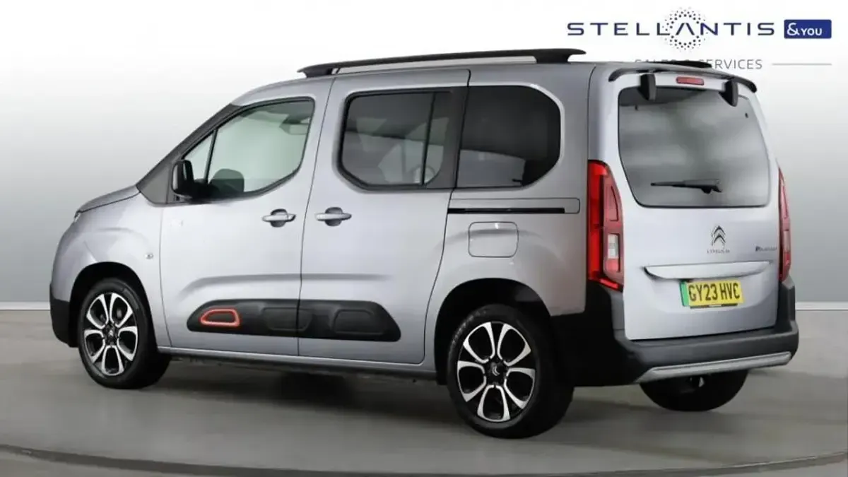 Used Citroën Berlingo XTR 98 kW (134 HP) 2023 Grey MPV