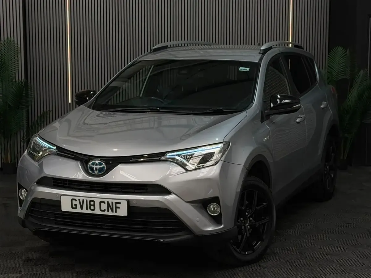 Used Toyota RAV4 Hybrid 197 HP (144 kW) 2018 Silver SUV