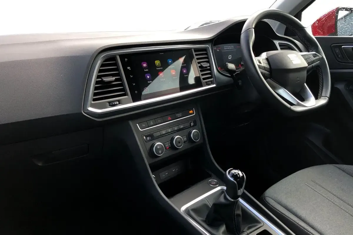 Used Seat Ateca SE Technology 116 HP (85 kW) 2023 Red SUV