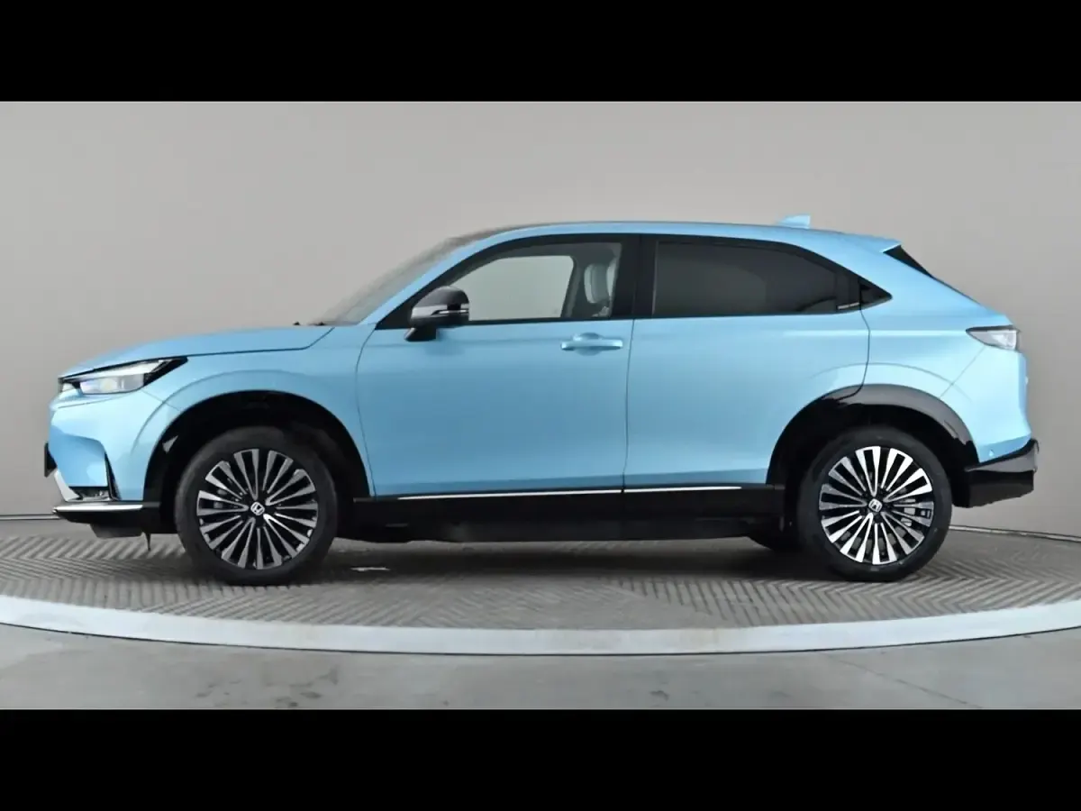 Used Honda e Advance 150 kW (204 HP) 2024 Blue Hatchback