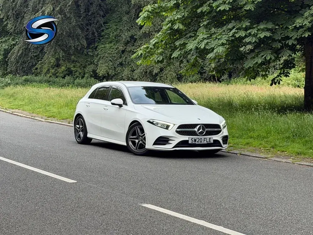 Used Mercedes A200 AMG line 160 HP (117 kW) 2020 White Hatchback