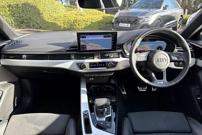 Used Audi A4 S-Line 204 HP (150 kW) 2024 Black Estate