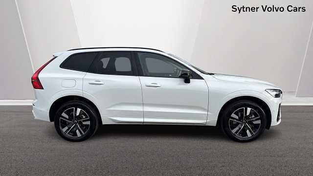 Second-hand Volvo XC60 Plus 250 CP (183 kW) 2026 SUV
