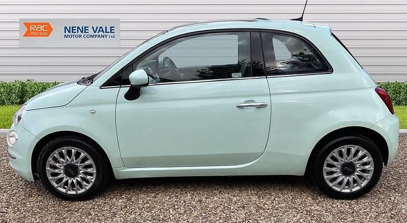 Used Fiat 500 Lounge 69 HP (50 kW) 2019 Green Hatchback
