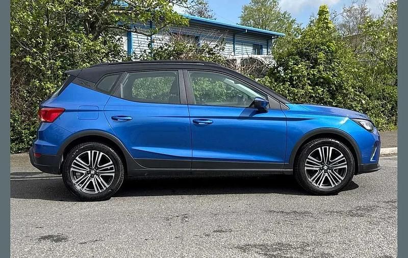 Used Seat Arona SE Technology 108 HP (79 kW) 2023 Blue SUV
