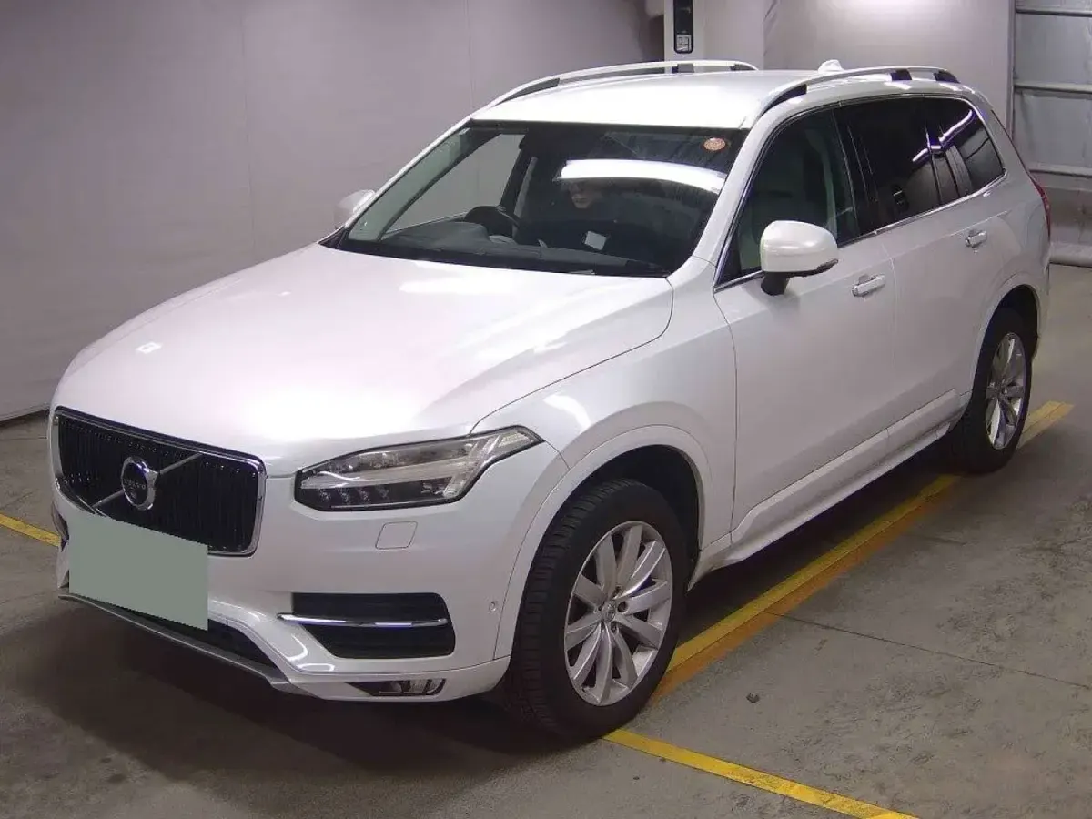 Used Volvo XC90 Momentum 2016 White SUV