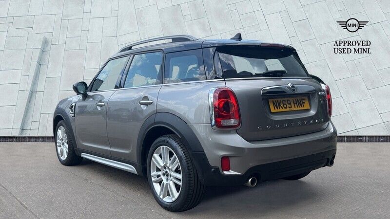 Używany Mini Cooper S Countryman Exclusive 192 KM (141 kW) 2019 Srebrny SUV