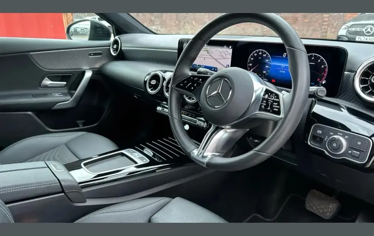 Used Mercedes A180 Sport Edition 134 HP (98 kW) 2025 Black Hatchback