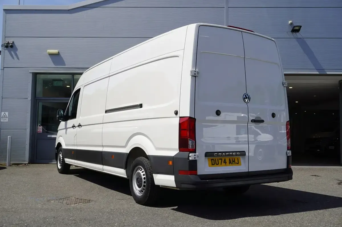 Used VW Crafter 140 HP (102 kW) 2024 White Van
