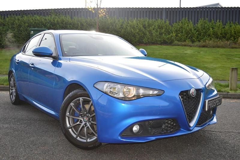 Misano blue metallic Used 2019 Alfa Romeo Giulia Super Sedan | £14,700 (Super price) - Image 1/4