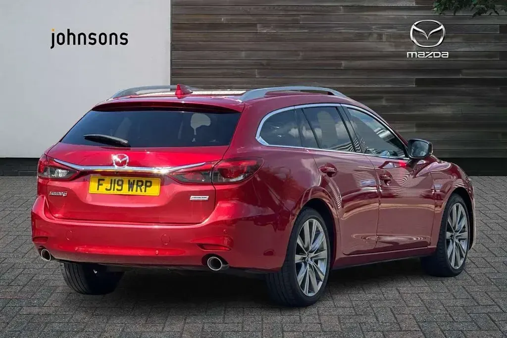 Usado Mazda 6 Inclusive 162 HP (119 kW) 2019 Vermelho Carrinha