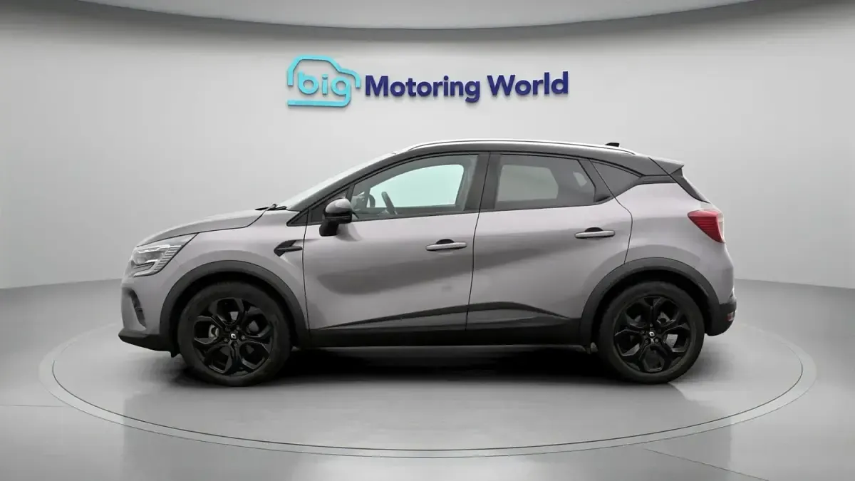 Used Renault Captur Rive Gauche 145 HP (106 kW) 2022 Grey/black SUV