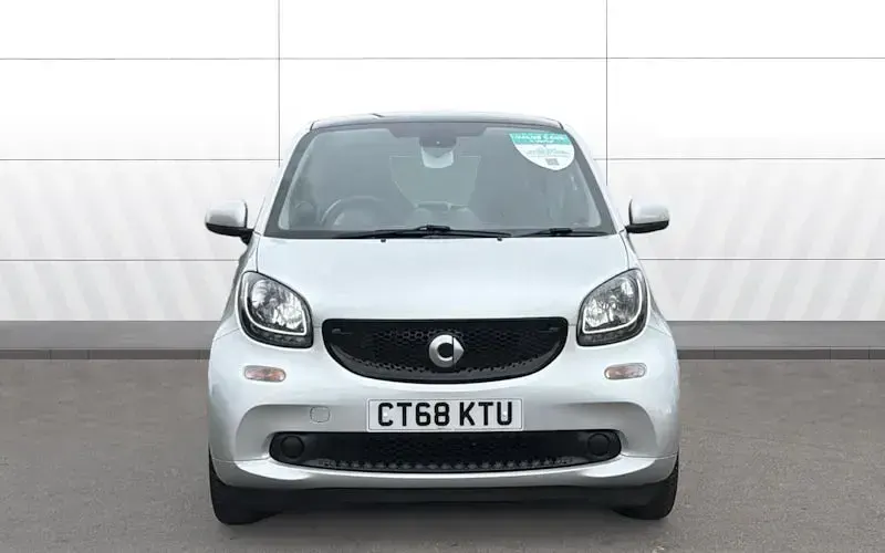 Used Smart ForTwo Coupé Premium 71 HP (52 kW) 2019 Silver Coupe