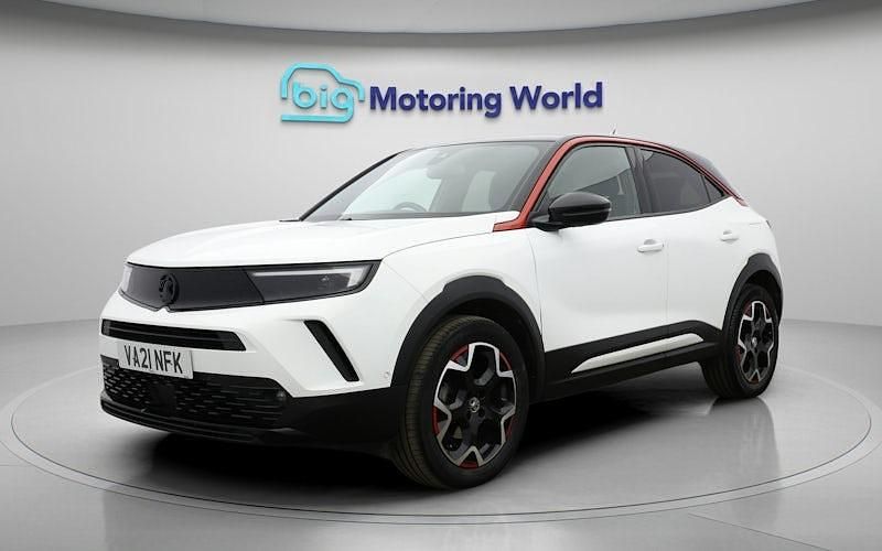 Used Vauxhall Mokka SRi 131 HP (96 kW) 2021 White SUV