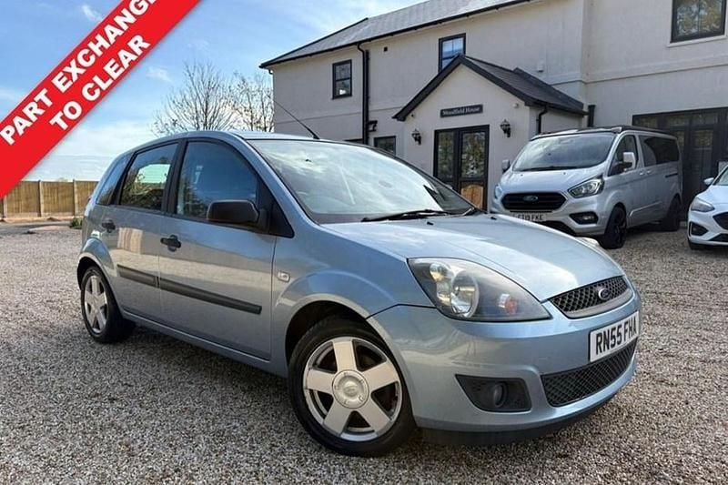 Blue Used 2006 Ford Fiesta Zetec Hatchback | £1,499 (Good price) - Image 1/1