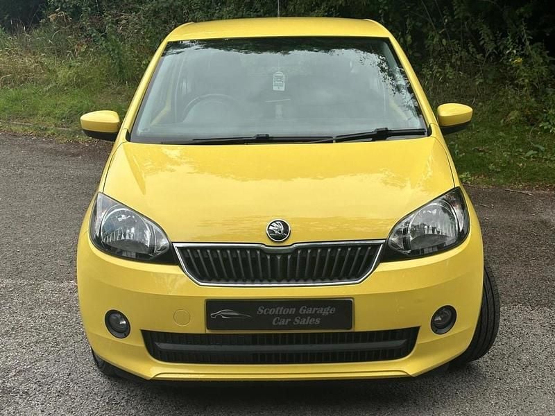 Used Skoda Citigo Elegance 75 HP (55 kW) 2015 Yellow Hatchback