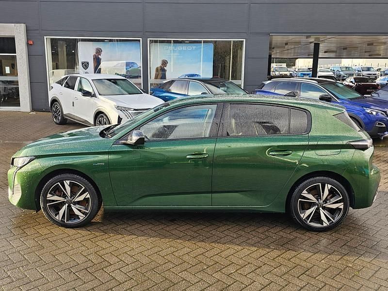 Used Peugeot 308 Allure 2023 Green Hatchback