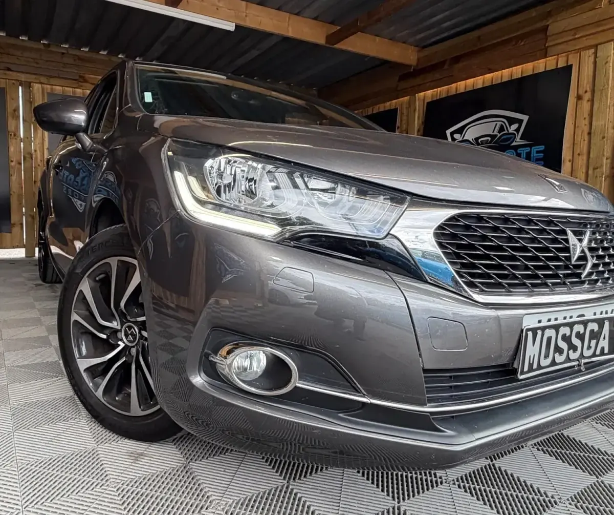 Used DS Automobiles DS4 Elegance 120 HP (88 kW) 2016 Grey Hatchback