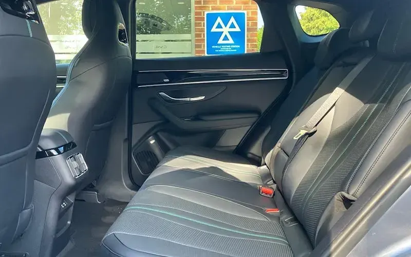 New BYD Seal U Comfort 218 HP (160 kW) 2026 Grey SUV
