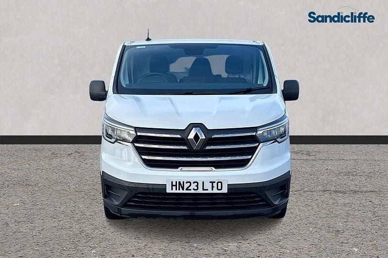 Used Renault Trafic 2023 White MPV