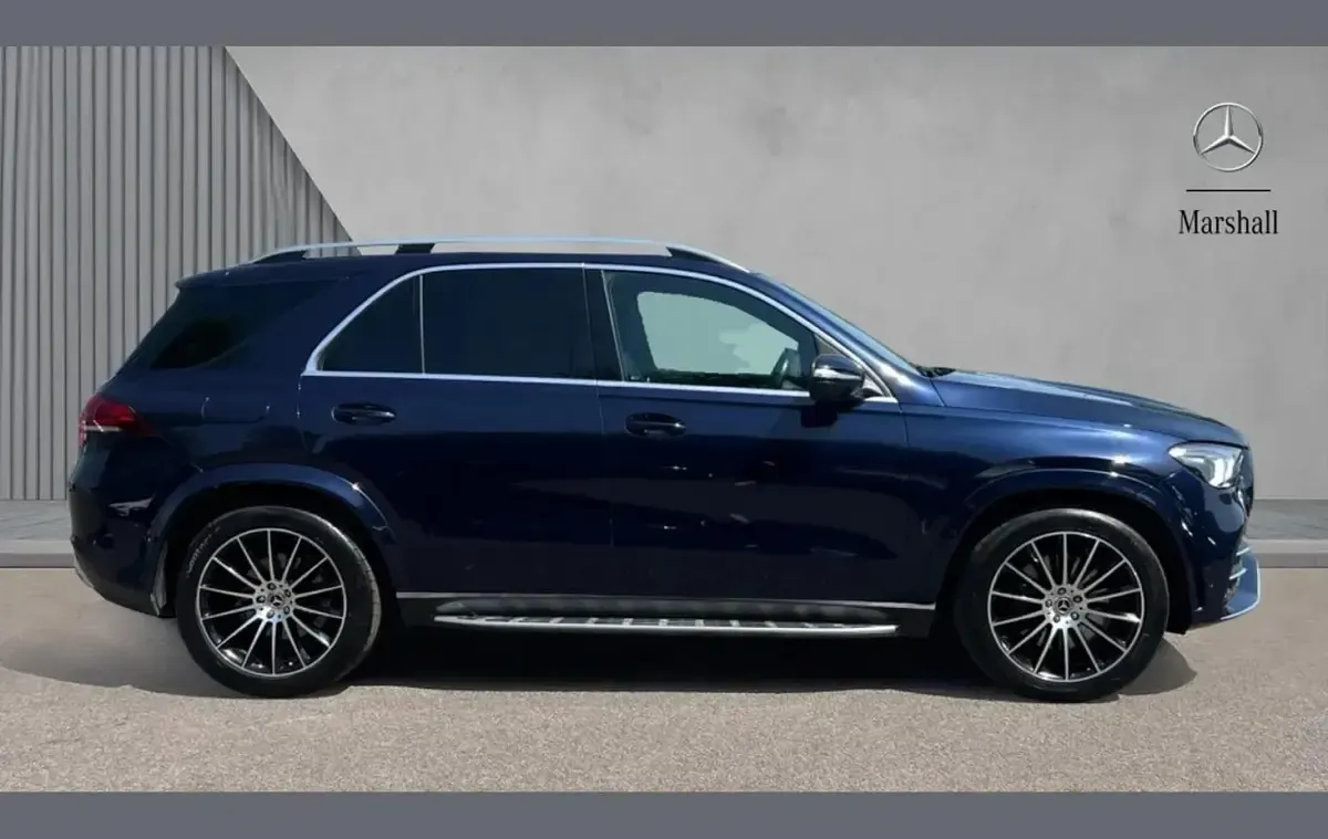 Used Mercedes GLE400 AMG line 330 HP (242 kW) 2022 Cavansite blue metallic SUV