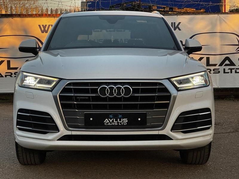 Used Audi Q5 S-Line 190 HP (139 kW) 2018 White SUV