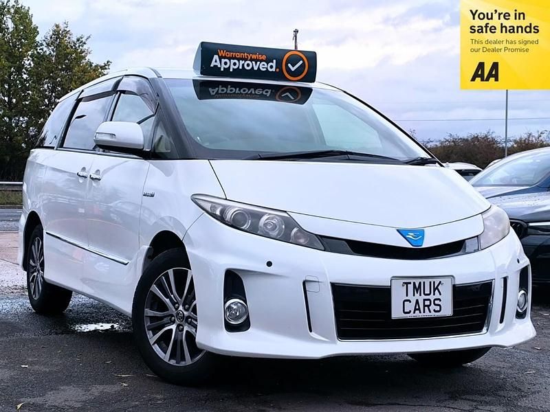 Pearl white Used 2013 Toyota Estima Hybrid MPV | £8,995 (Fair price) - Image 1/4