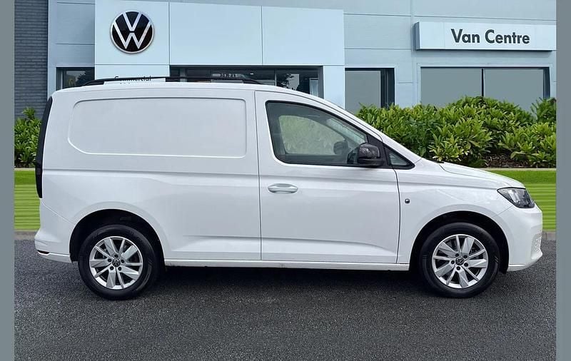 Used VW Caddy Pro 120 HP (88 kW) 2025 White MPV