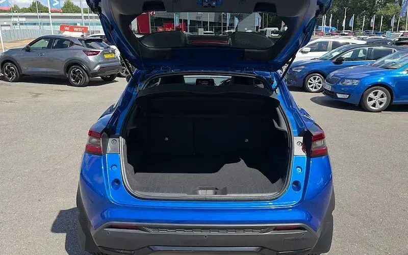 Used Nissan Juke N-Connecta 143 HP (105 kW) 2023 Blue SUV