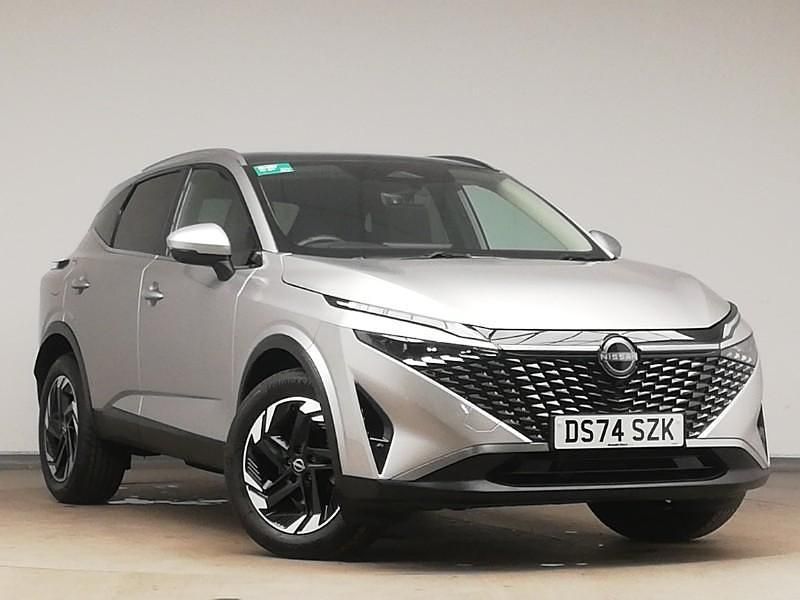 Silver Used 2024 Nissan Qashqai N-Connecta SUV | £26,498 (Expensive) - Image 1/4