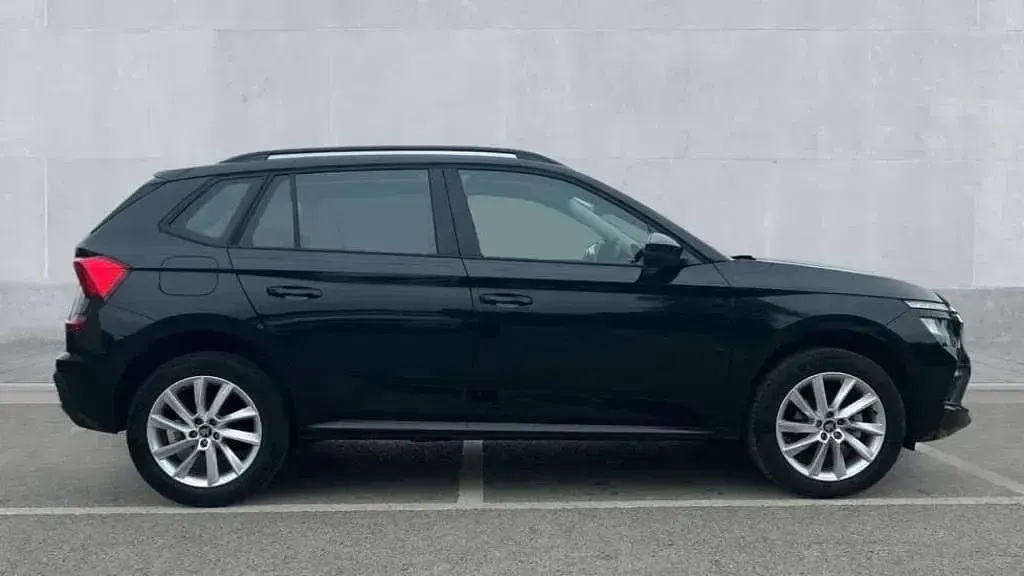 Used Skoda Kamiq SE 95 HP (69 kW) 2025 Black SUV