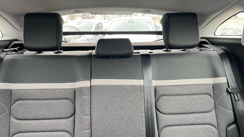 Used Citroën e-C4 98 kW (134 HP) 2023 White Hatchback