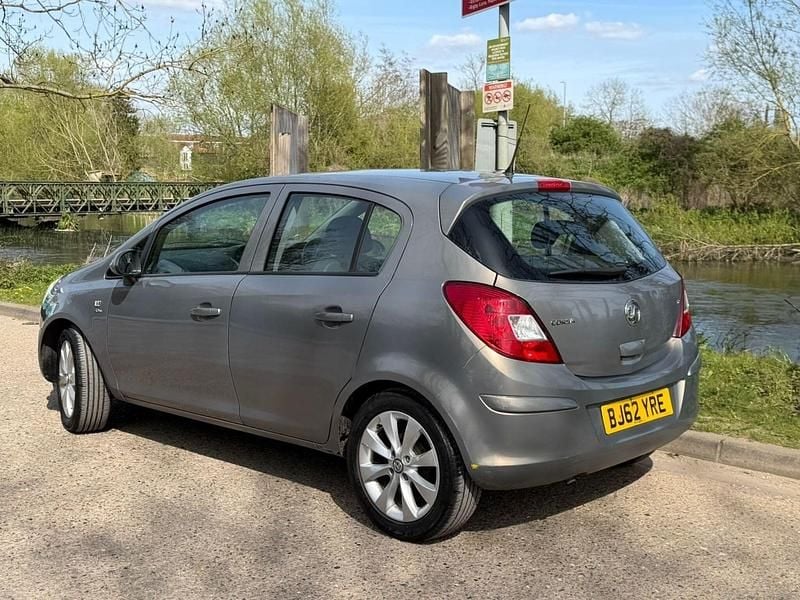 Second-hand Vauxhall Corsa Active 2012 Maro Hatchback