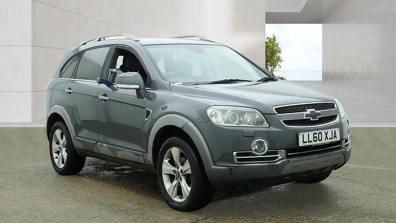Used Chevrolet Captiva LTZ 2011 Grey SUV